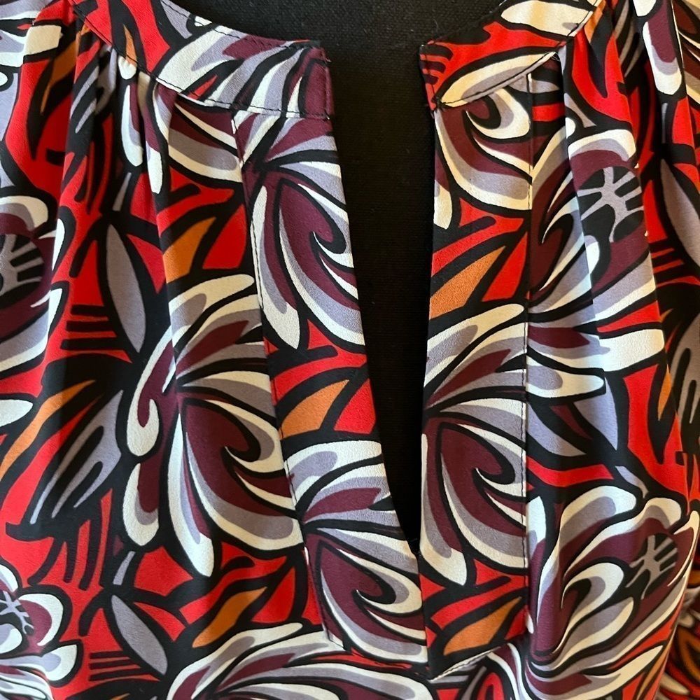 🌟LOFT MP blouse🌟 - Picture 2 of 4
